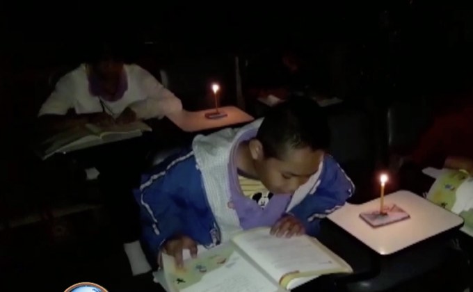 นักเรียนบนดอยจุดเทียนเรียน วอนช่วยเหลือ