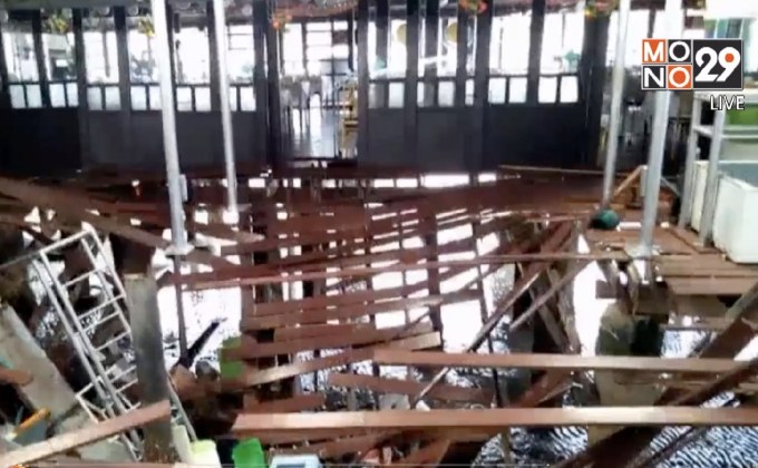 พื้นทางเดินร้านอาหาร จ.ชลบุรี พังถล่ม เจ็บ 29  คน