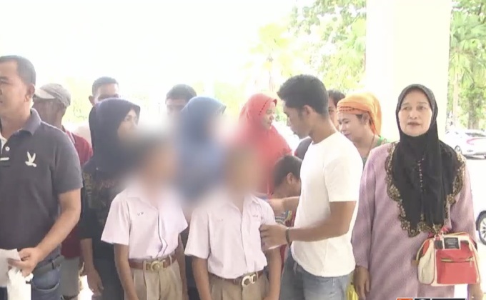 ชาวกระบี่ร้องเรียน ผอ.ตบเด็ก ป.5