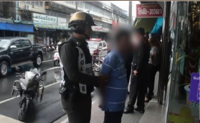 รวบหนุ่มเพี้ยนฉกกางเกงใน อ้างจ่ายให้เป็น “เช็ค”