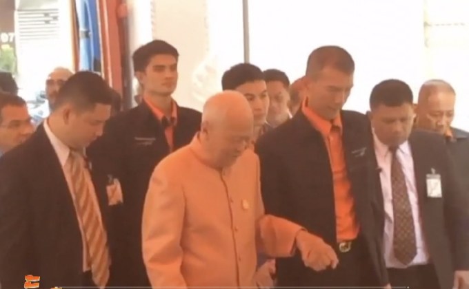 “พล.อ.เปรม” ทำบุญวันเกิดครบ 98 ปี