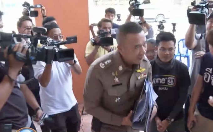 สอบเครียดชายต้องสงสัยคดีปล้นทองลพบุรี