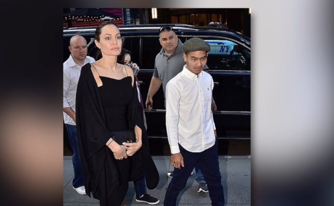 “แองเจลินา โจลี” พาลูกออกงานที่แคนาดา