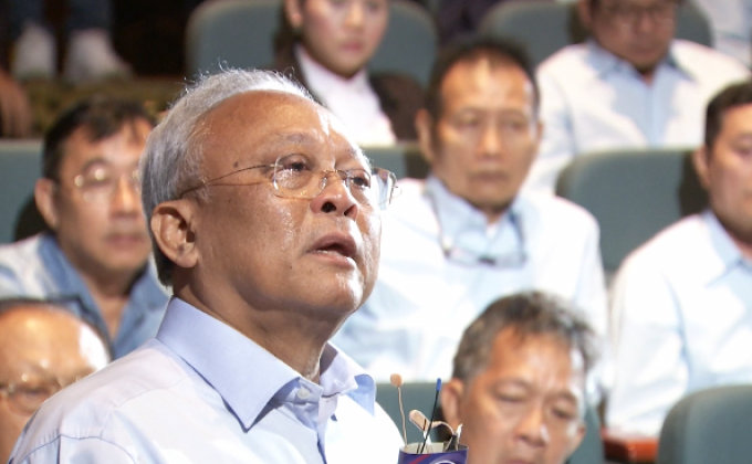 “สุเทพ” หลั่งน้ำตางานเปิดตัว “พรรครวมพลังประชาชาติไทย”