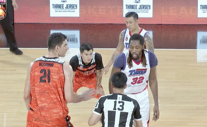 แวมไพร์อัดแบงค็อกไทเกอร์ส ลิ่วตัดเชือก TBL 2018