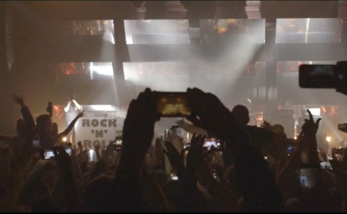 “เลียม กัลลาเกอร์” จัดคอนเสิร์ตมอบรายได้ให้เหยื่อระเบิด