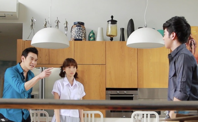 กัน รัชชานนท์ – ชาคริต เข้าขา ปะทะคารมจิกกัด