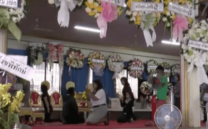 อำนวยความสะดวก ปชช.ร่วมงานศพ “ปอ ทฤษฎี”