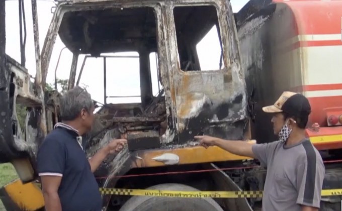 ตำรวจเชื่อเหตุเพลิงไหม้เครื่องจักรกลหนักมาจากลอบวางเพลิง