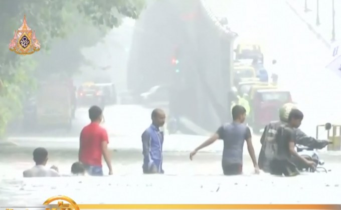 น้ำท่วมรุนแรงในเมืองมุมไบของอินเดีย