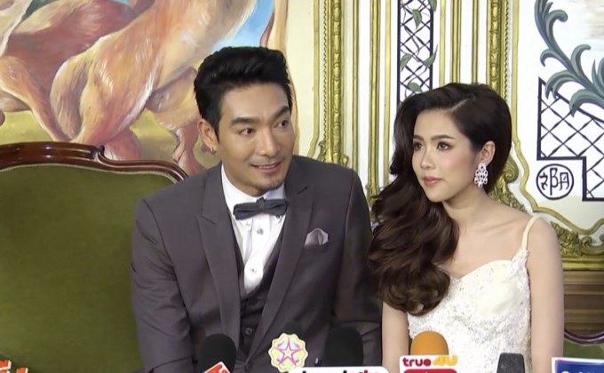 “โอ๊ต” ควง “จีน่า” เข้าพิธีวิวาห์แบบคริสต์ ในธีมวินเทอร์