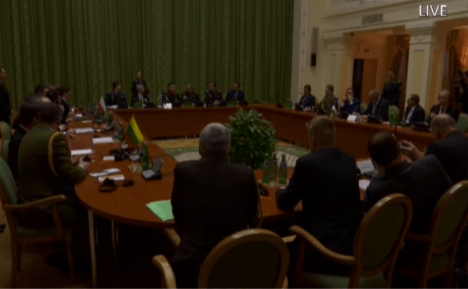 กลุ่มประเทศยุโรปตะวันออกหารือเรื่องความมั่นคง