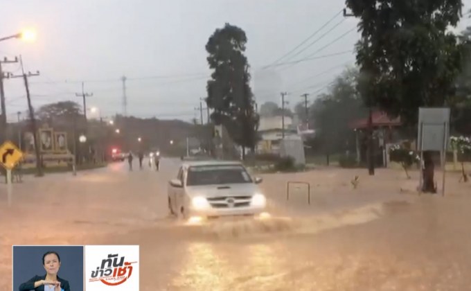 ประจวบคีรีขันธ์ถูกน้ำท่วมหนัก