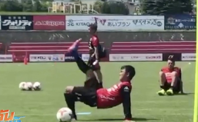 “เมสซี่เจ” ลงทีมซ้อมกับชุดตัวจริงซัปโปโร