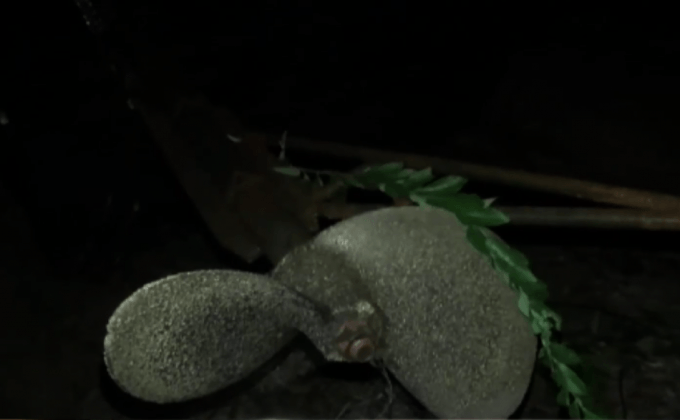 พบเรือประมงถูกถ่วงน้ำอำพรางคดี ที่ จ.สตูล