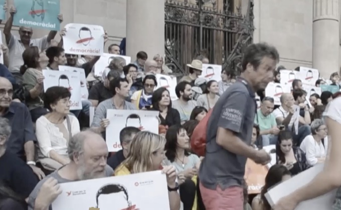 “กาตาลุญญา” ระงับการประกาศเอกราช