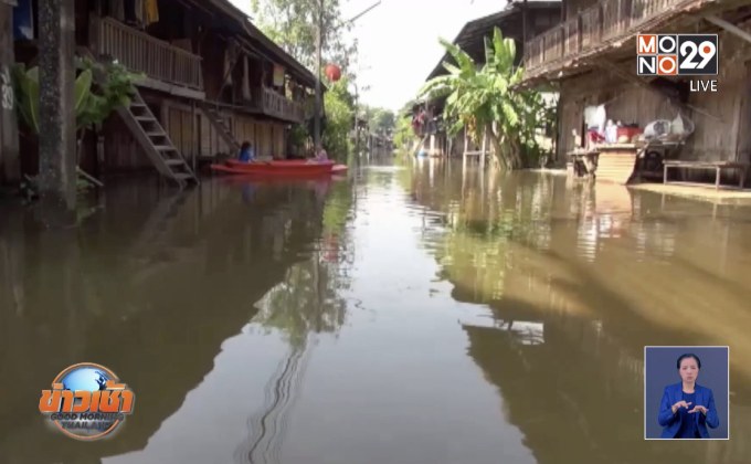 น้ำท่วมชุมชนตลาดเก่าปราจีนบุรีเริ่มเหม็นเน่า