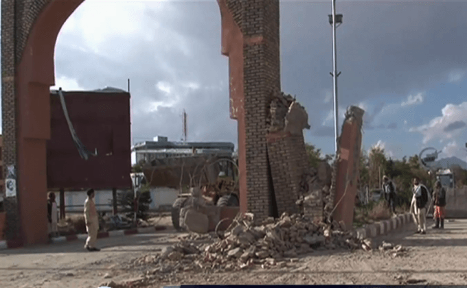 แผ่นดินไหวขนาด 7.5 ในอัฟกานิสถาน ตายอย่างน้อย 180 คน