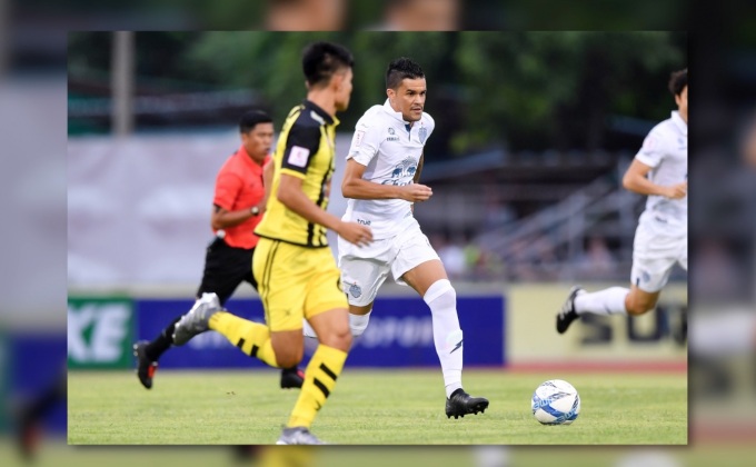 บุรีรัมย์ถลุงซุปเปอร์พาวเวอร์ 7-0 บอลไทยลีก