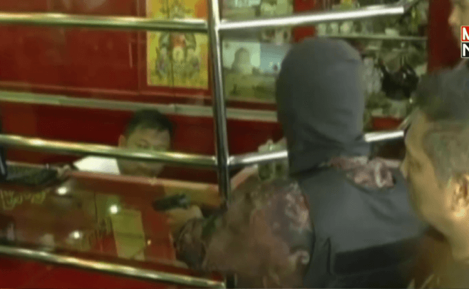 ทำแผนปล้นทองฆ่าเจ้าของร้าน จ.สมุทรปราการ