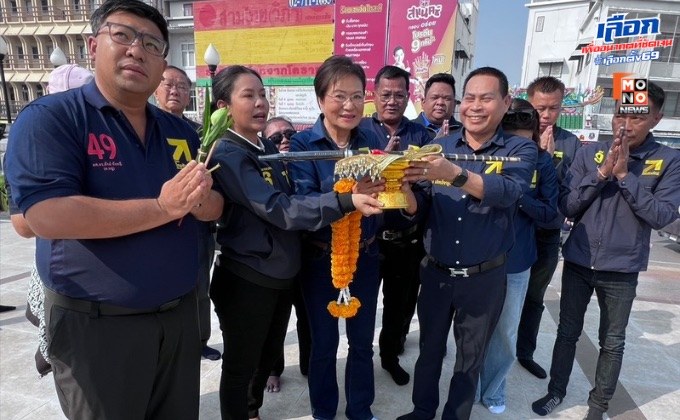 “คุณหญิงกัลยา” ลุยช่วยผู้สมัครสส.นครราชสีมา หาเสียงโค้งสุดท้ายพร้อมสักการะอนุสาวรีย์ท้าวสุรนารี