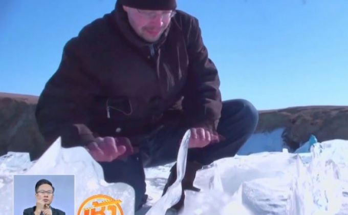 เครื่องดนตรีจากน้ำแข็ง