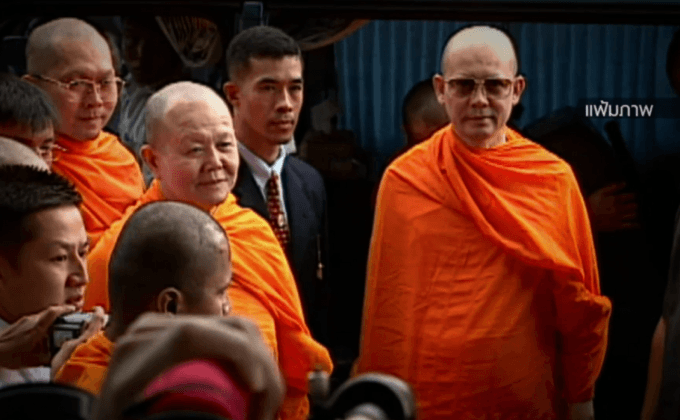 หมายจับธัมมชโย