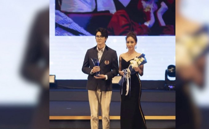 นักแสดงโมโนฯ ร่วมเชิญรางวัลงาน “คมชัดลึก อวอร์ด ครั้งที่ 16”