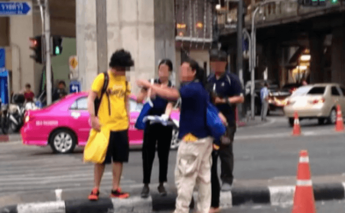 โลกออนไลน์สับเละรายการทีวีแต่งเลียนแบบมือบึ้ม