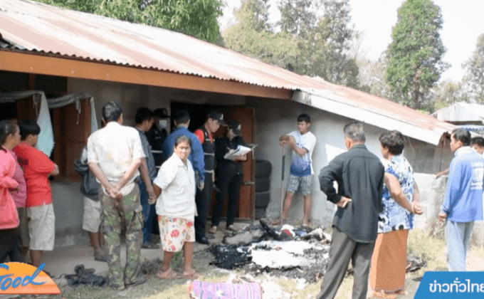 หนุ่มหึงโหด จุดไฟเผาภรรยาและลูก