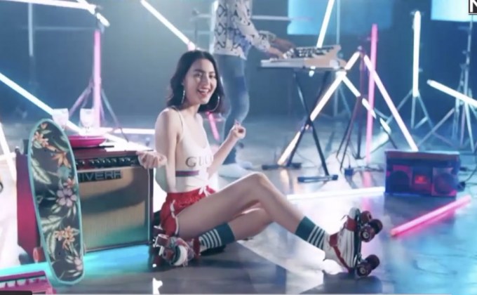 “Close Your Eyes And See”  ซิงเกิ้ลสุดเซอร์ไพรส์ของ “หนึ่ง อภิวัฒน์” และ “ใหม่ ดาวิกา”