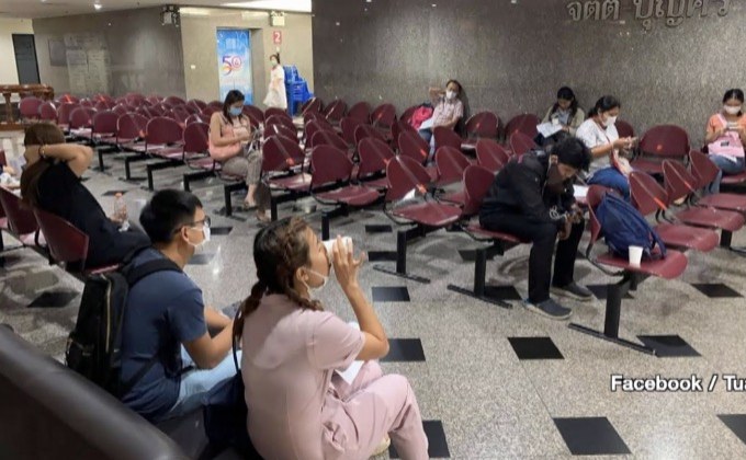 สภากาชาดจัดที่นั่งแบบ “Social Distancing”