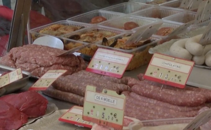 สหรัฐฯ ขึ้นภาษีสินค้า EU ร้อยละ 25