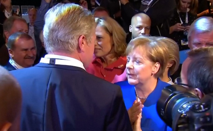 นายกฯ เยอรมนีทำได้ดีกว่าคู่แข่งในการดีเบตผ่านโทรทัศน์