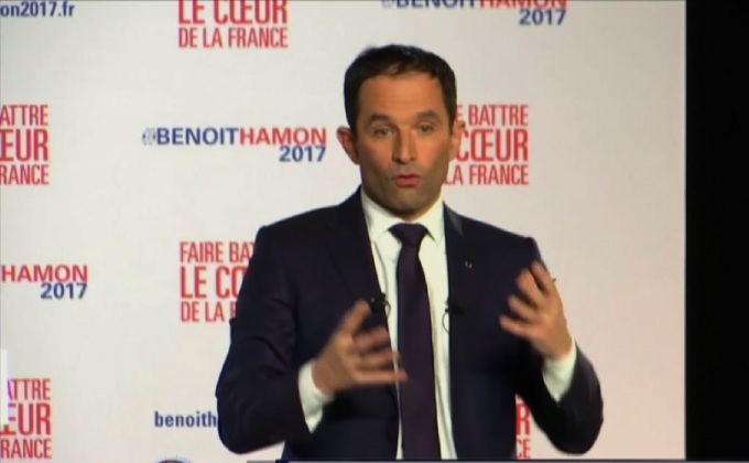 “เบอนัวต์ อามง” ตัวแทนพรรคซ้ายจัดฝรั่งเศส