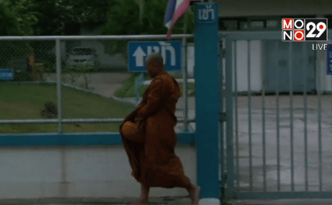 อากาศหนาวกระทบพระสงฆ์