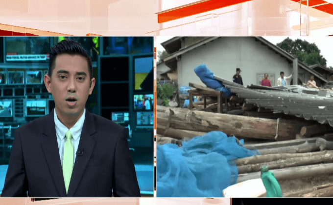 ช่วยเหลือผู้ประสบภัยพายุฝน