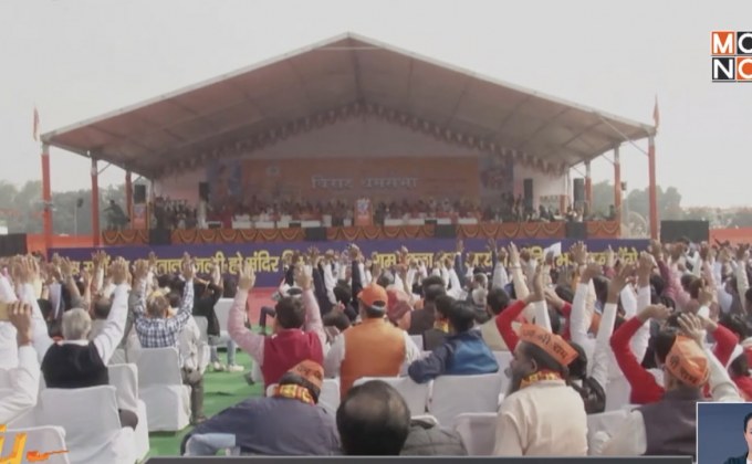 ชาวฮินดูเรียกร้องให้สร้างวัดบนพื้นที่มัสยิดในอินเดีย