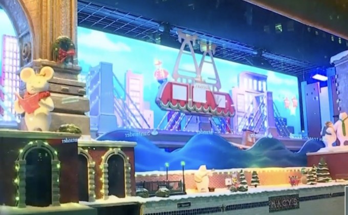 ห้างนิวยอร์กตกแต่งร้านต้อนรับคริสต์มาส