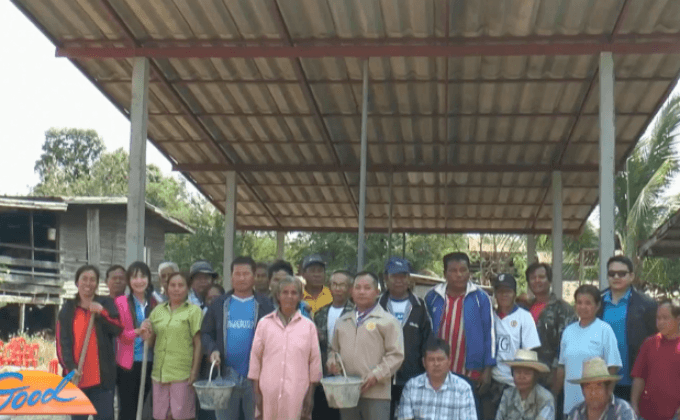 วอนผู้ใจบุญสร้างบ้านให้ยาย วัย 70ปี ยากจน ลูกพิการ