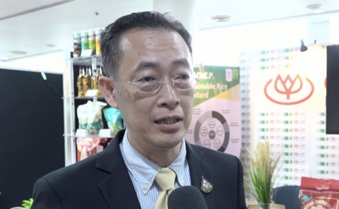 ข้าวตราฉัตรผลักดันระบบปลูกข้าวอย่างยั่งยืน