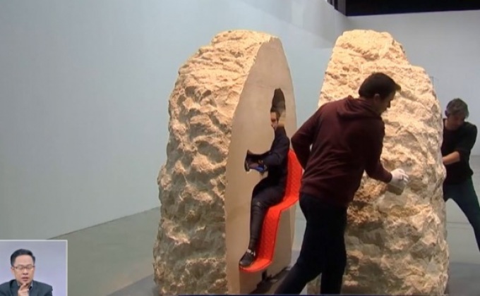 ศิลปินฝรั่งเศสปรากฏตัว หลังอาศัยในหินนาน 1 สัปดาห์