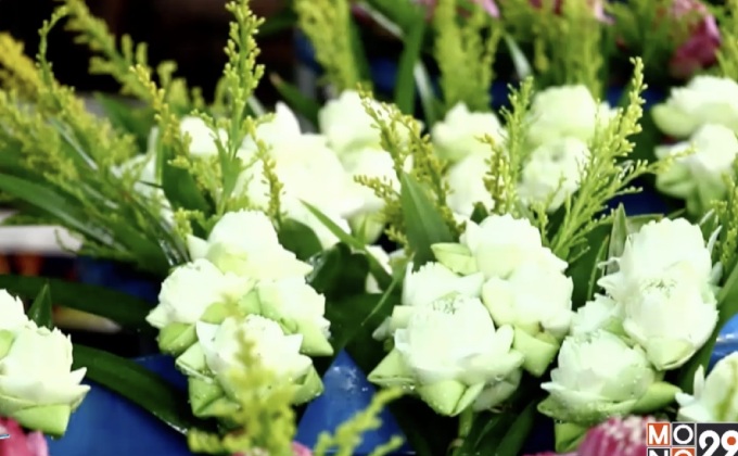 ดอกบัว จ.นครสวรรค์ ขาดตลาด