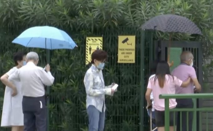 สิงคโปร์เปิดคูหาเลือกตั้งแล้ว คุมเข้มป้องกันโควิด-19