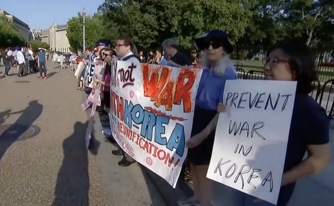 ชาวอเมริกันวอน “ทรัมป์” เจรจาเกาหลีเหนือ