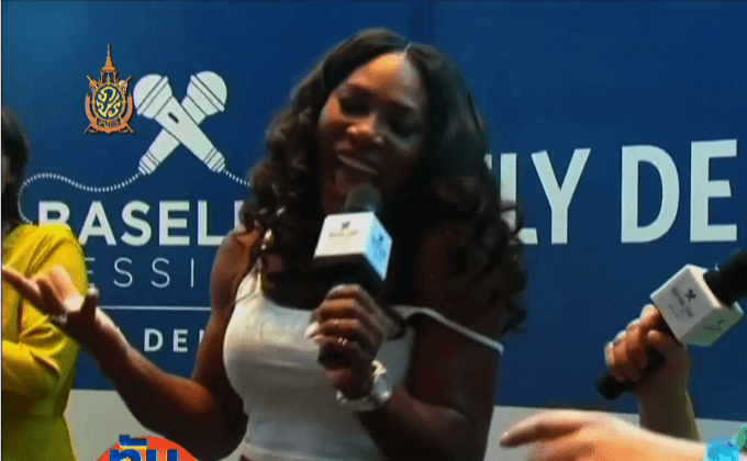 “เซเรน่า” โชว์ลูกคอก่อนลุยวิมเบิลดัน