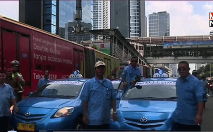 ประท้วงต้าน Uber และ Grab ในอินโดฯ