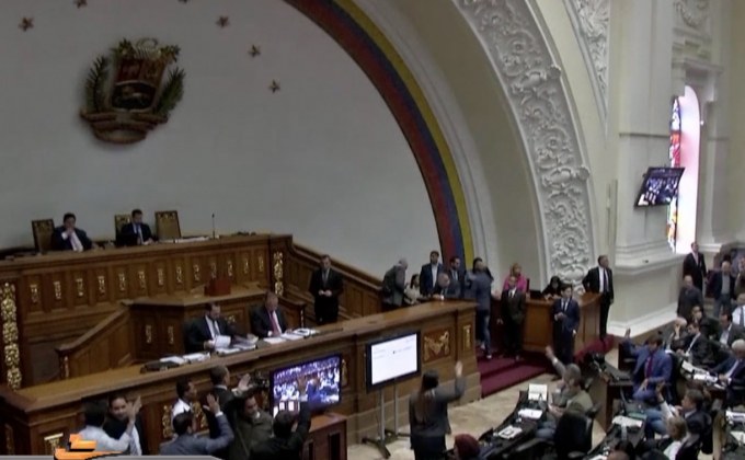 เวเนซุเอลาสั่งห้ามผู้นำฝ่ายค้านออกนอกประเทศ