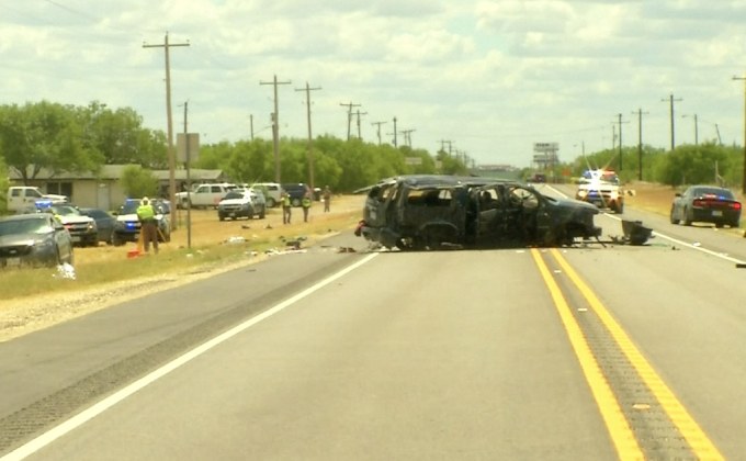 อุบัติเหตุระหว่างตำรวจสหรัฐฯ ไล่ล่าผู้อพยพ