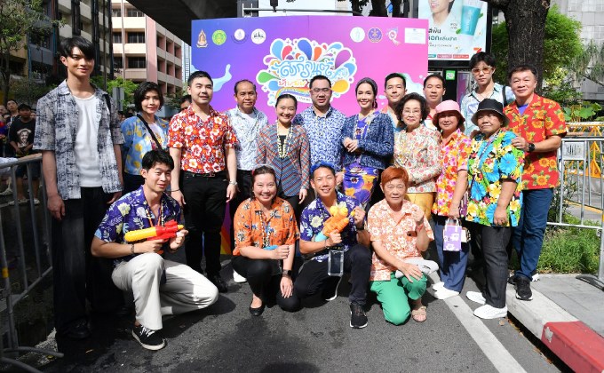 เริ่มแล้วอย่างคึกคัก!! “สงกรานต์บ้านฉัน สีสัน สีลม” ศิลปินดารา ร่วมสาดสุข ปลุกสีสัน  สืบสานประเพณี แบบไทย สุขไกลทั่วโลก